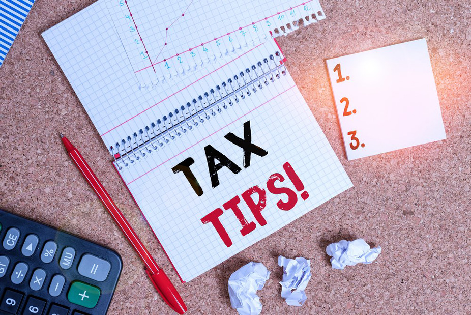 Notebook with tax tips and calculator